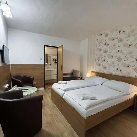 Antonio Old Town Pensionat 3*