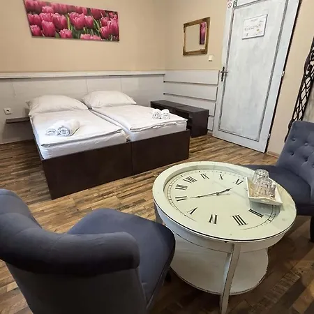 Penzión pre hostí Antonio Old Town Presov